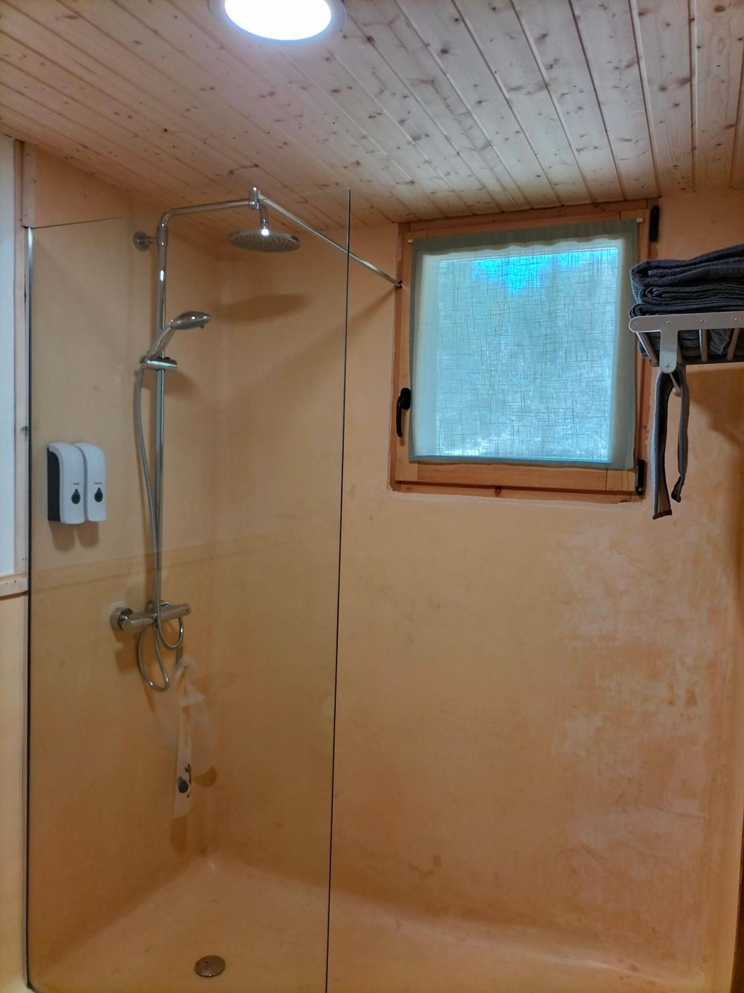 Mas La Llum, La Casa De Palla Casa rural *